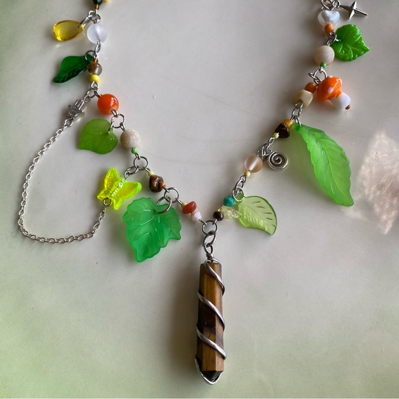 Greenwood Fairy Beaded Charm Pendant Necklace Leaves Tiger’s Eye Butterfly Chain - Picture 4 of 8